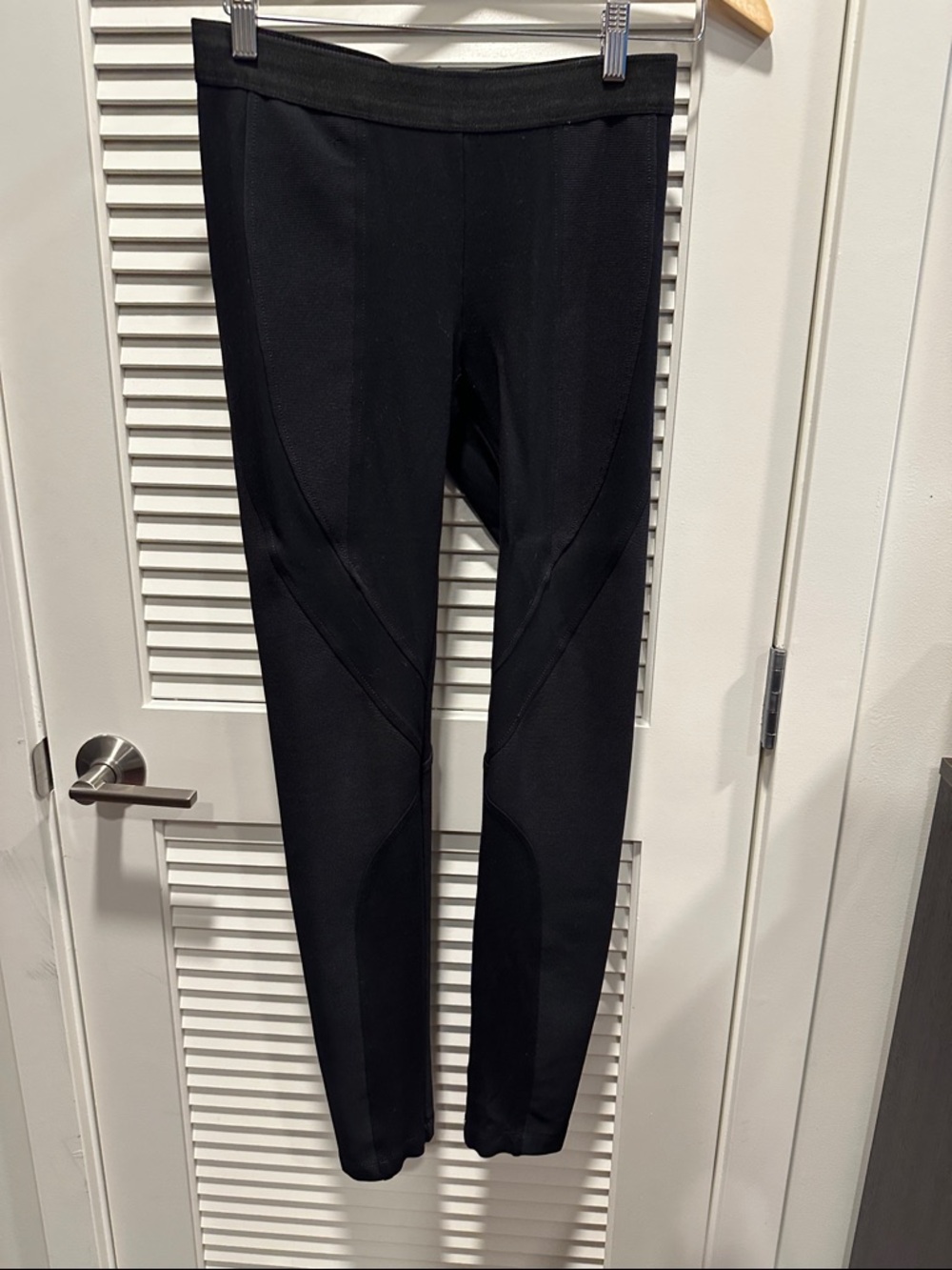 BCBGMaxAzria Black Sculpting Leggings